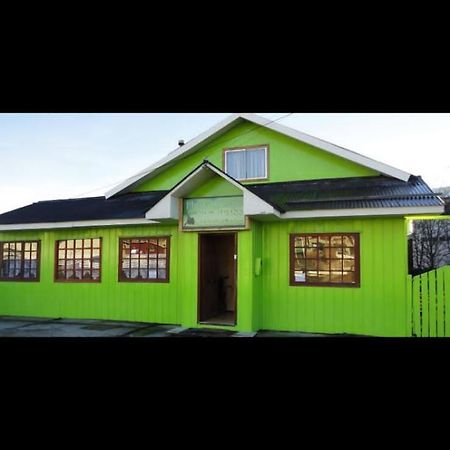Hostal Beagle Hotel Пуерто Уилямс Екстериор снимка